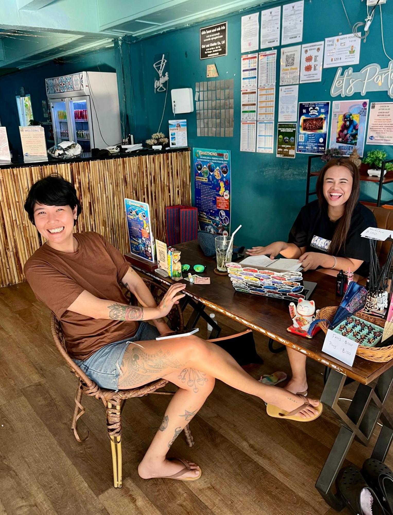 Tiki Tribe Bar & Hostel Ko Tao Exterior photo